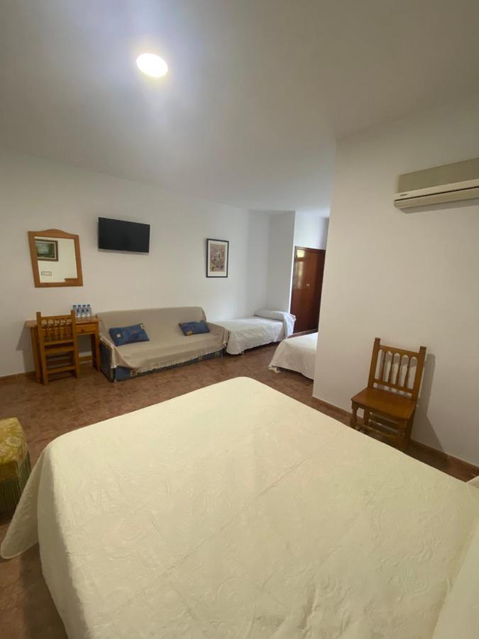 Hotel Meson Fuente del Pino Olvera Esterno foto