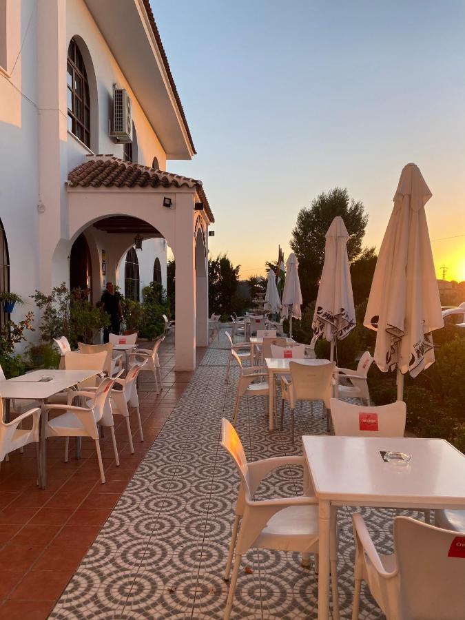 Hotel Meson Fuente del Pino Olvera Esterno foto